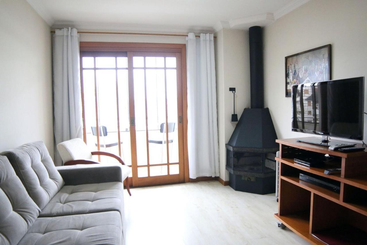 Charmoso Apartamento No Centro De Gramado Apartman Kültér fotó